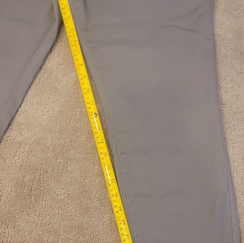 Chic Gray Pants/Jeggings - Picture 6 of 10